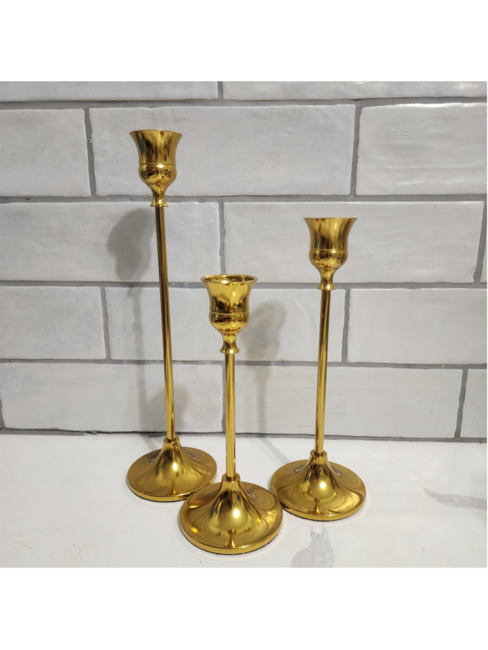 Candle Holders Set of 3 Gold Tone Metal Taper Candlesticks Graduated Vintage Dec